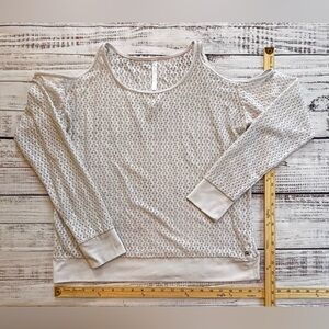 Women’s Fabletics Cindy Long Sleeve Top